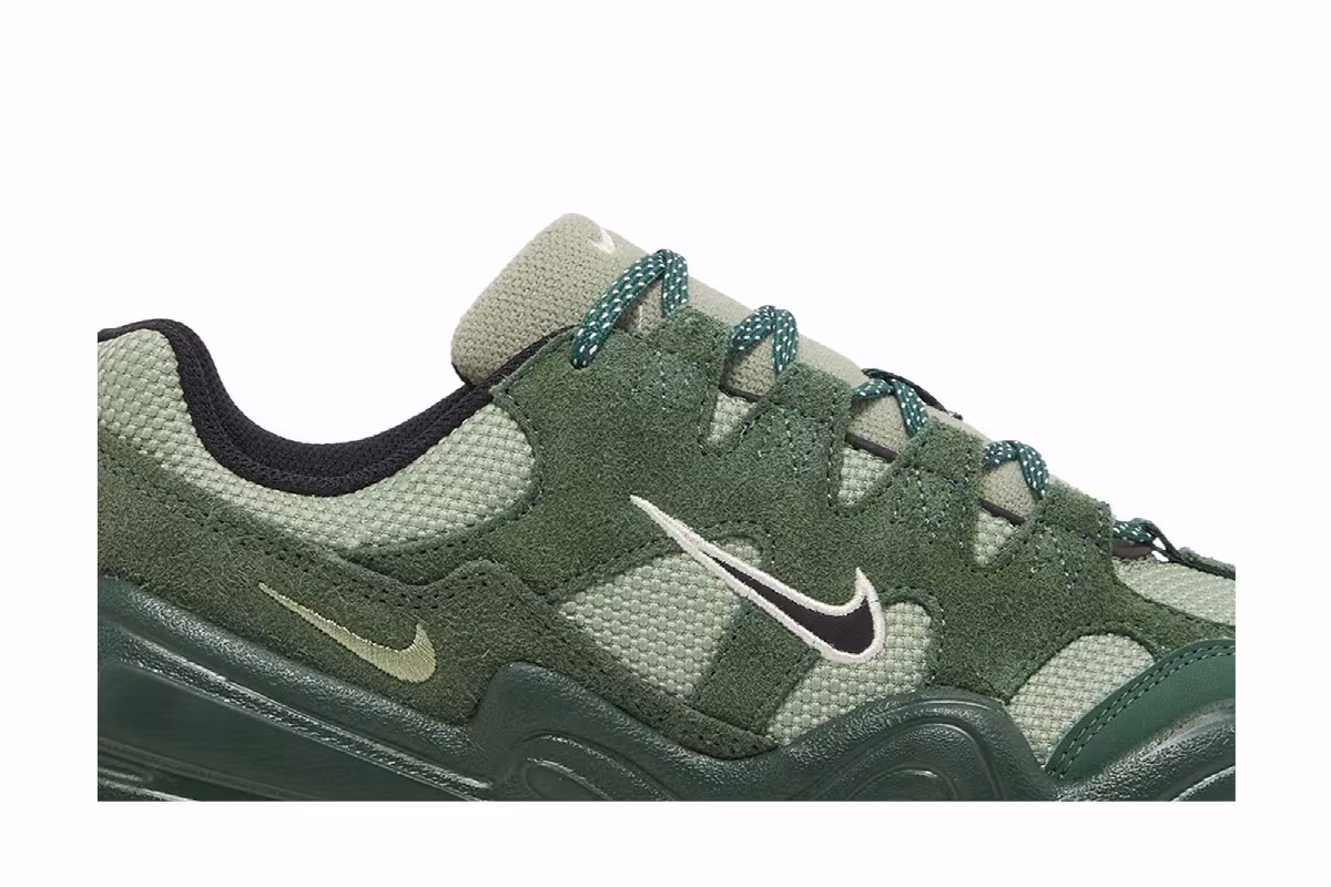 Nike Women's Tech Hera Oil Green, view 3
