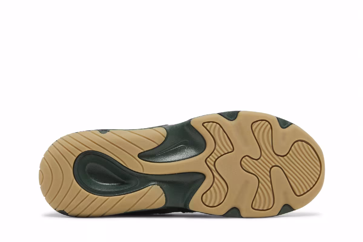 Nike Women's Tech Hera Oil Green, view 5