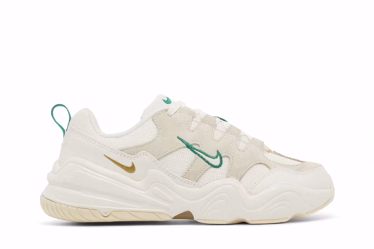 Nike Women's Tech Hera Pale Ivory Sail, view 2