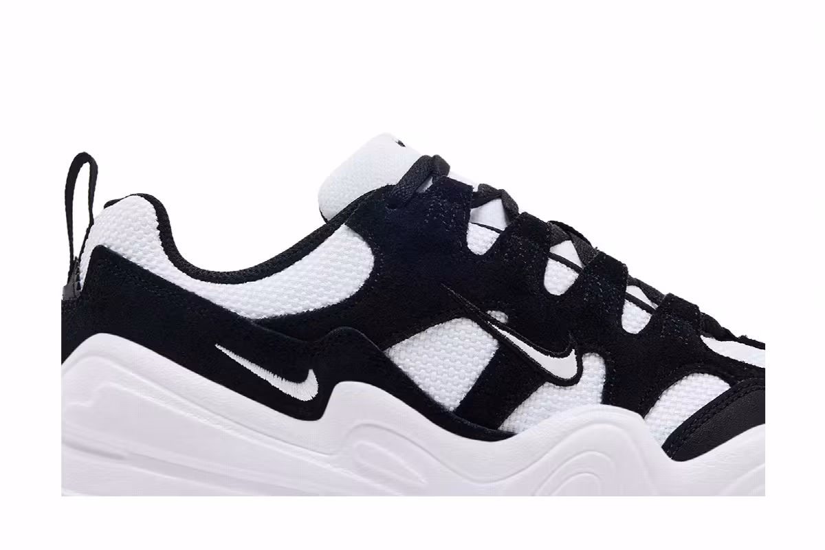Nike Women's Tech Hera White Black, view 3