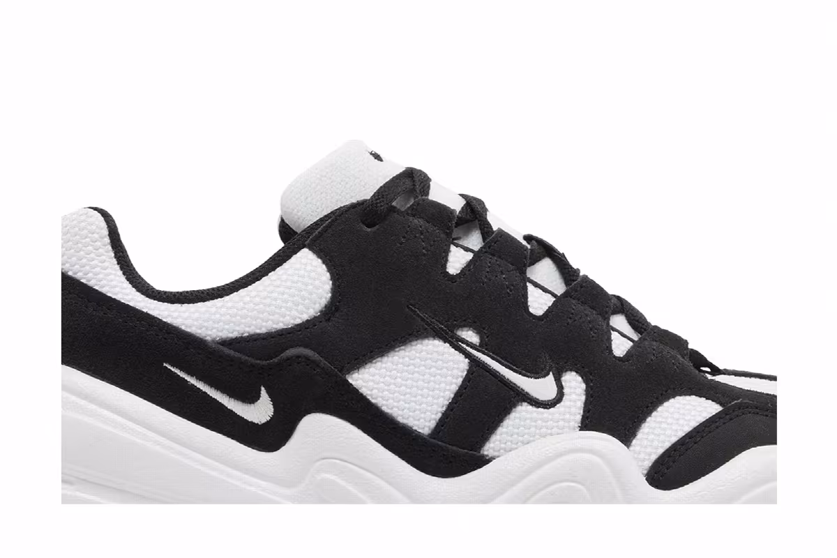Nike Tech Hera White Black, view 3