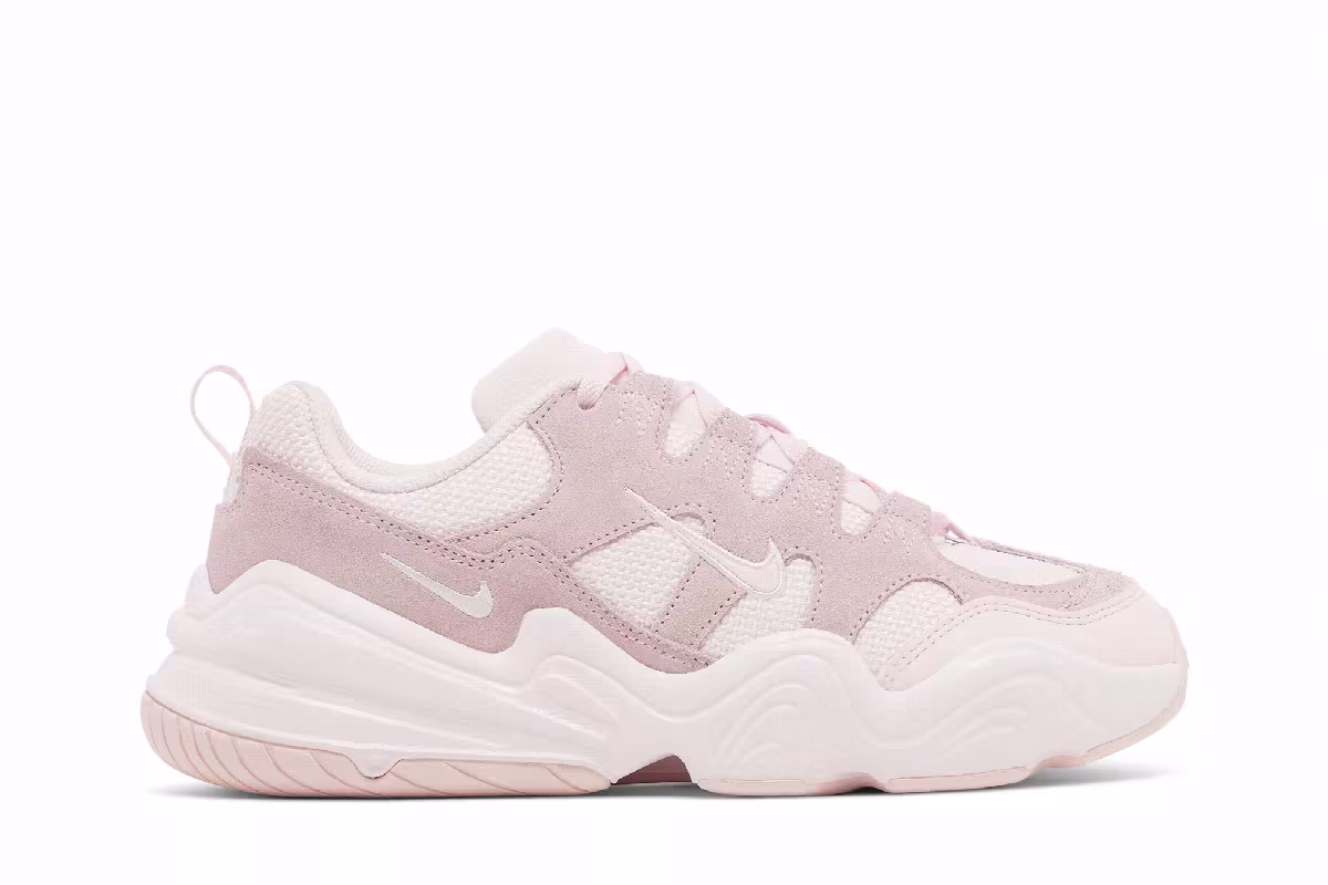 Nike Women's Tech Hera Pearl Pink, view 2