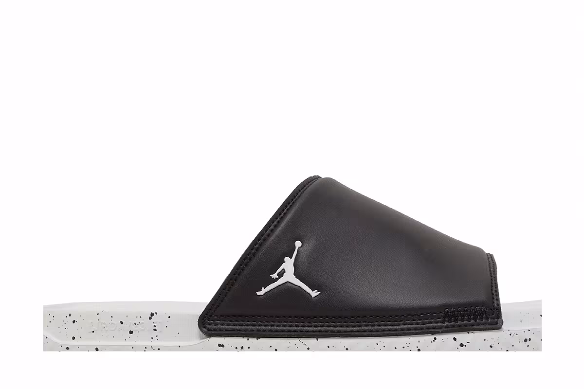 Air Jordan Play Slide Black Photon Dust, view 3