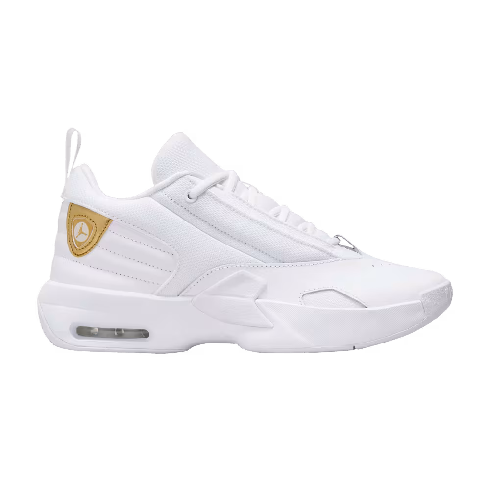 Air Jordan Women's Jordan Max Aura 6 White Metallic Gold
