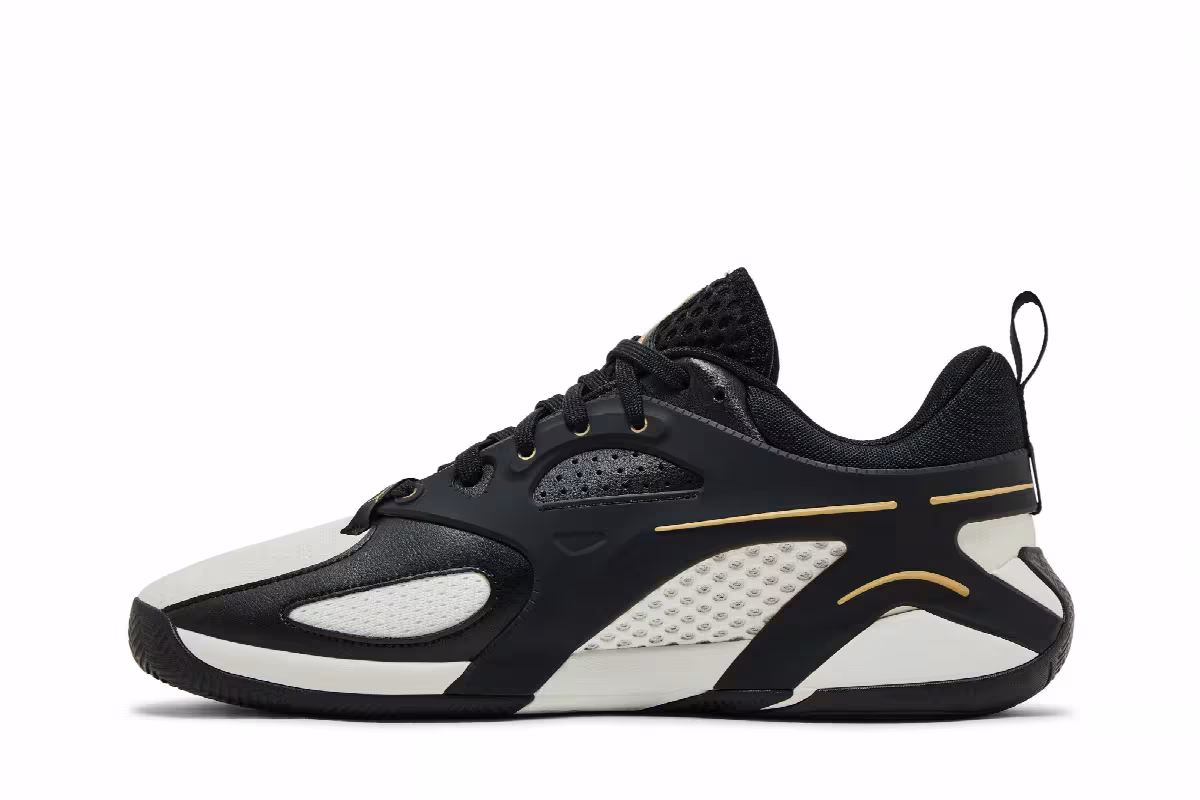 Air Jordan Heir Classic, view 4