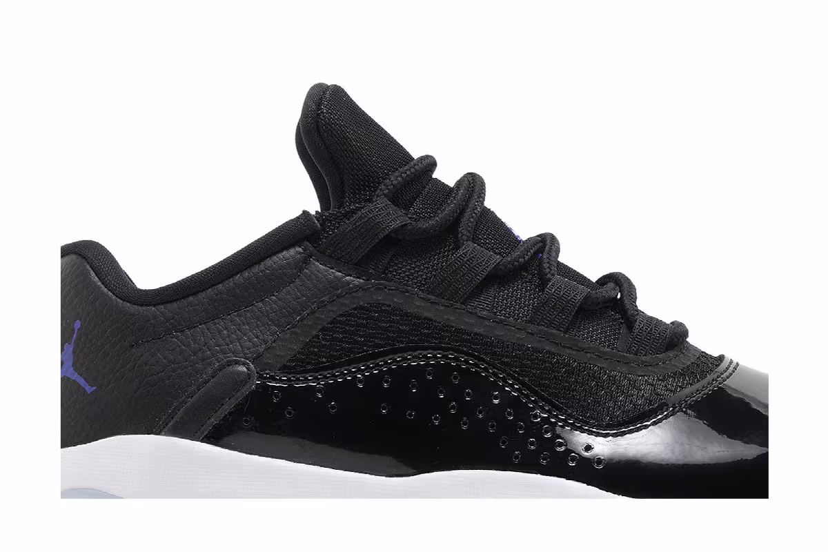 Air Jordan 11 CMFT Low GS Space Jam, view 3