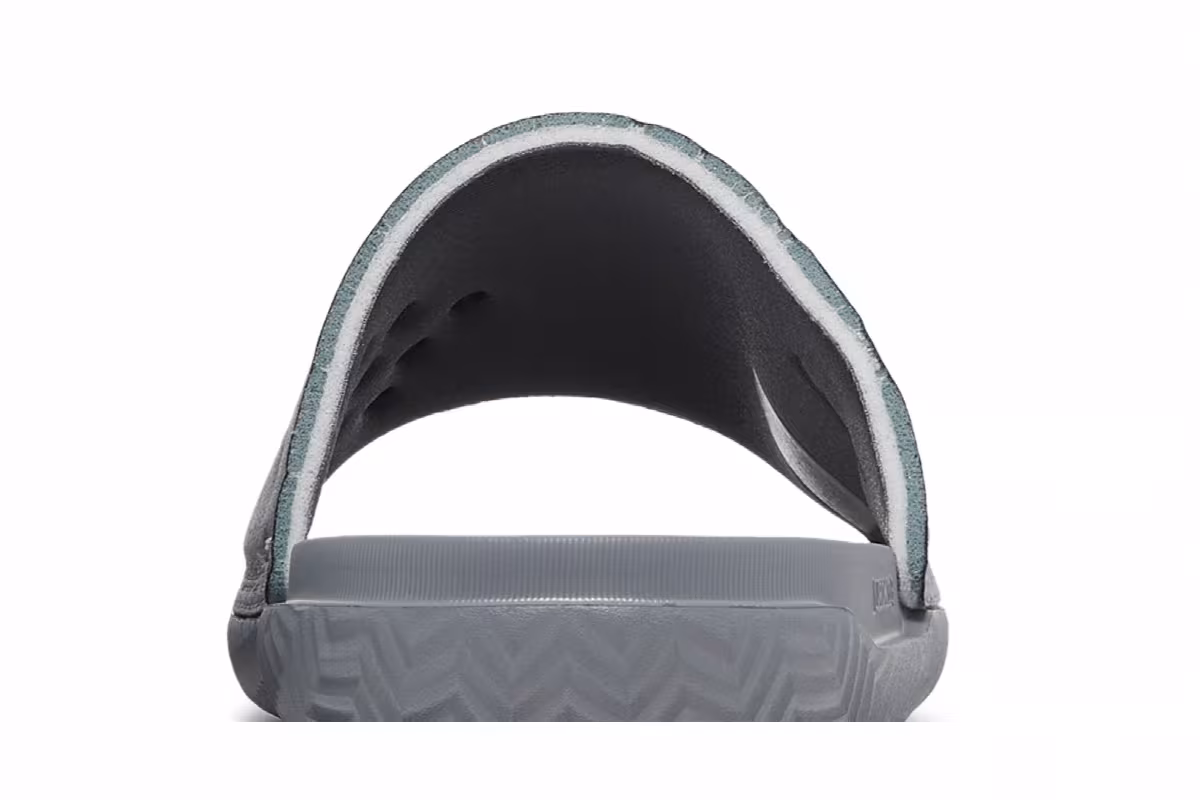 Air Jordan Play Slide Cool Grey Photon Dust, view 8