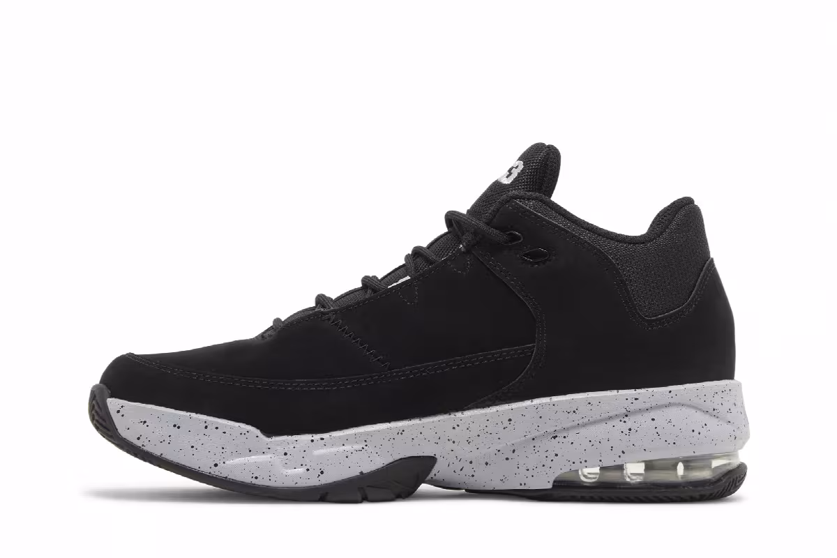 Air Jordan Max Aura 3 GS Black Wolf Grey, view 4