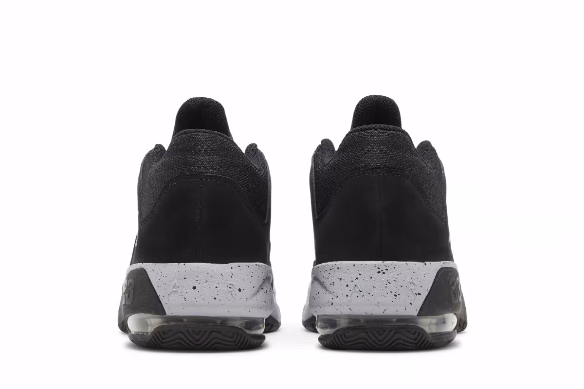 Air Jordan Max Aura 3 GS Black Wolf Grey, view 7