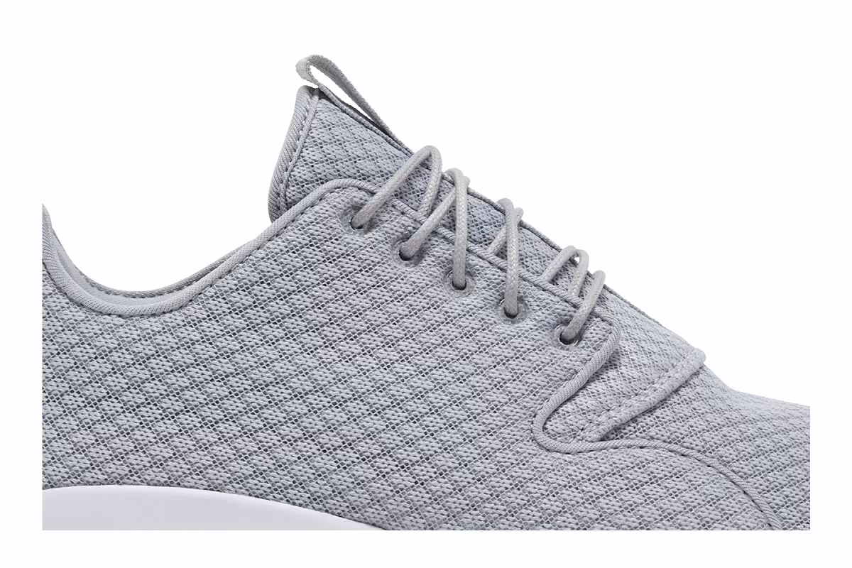Air Jordan Eclipse Wolf Grey, view 3