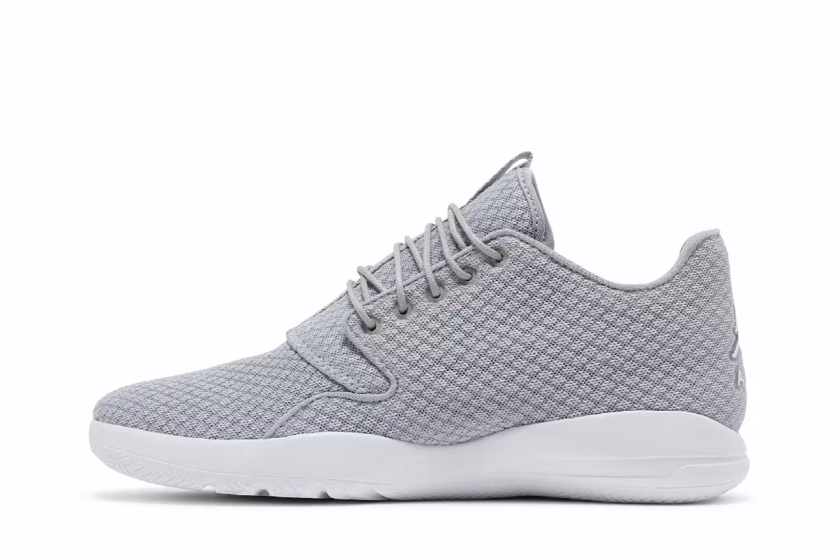 Air Jordan Eclipse Wolf Grey, view 4