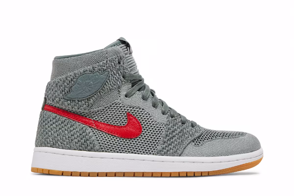 Air Jordan 1 High Flyknit GS Clay Green, view 2