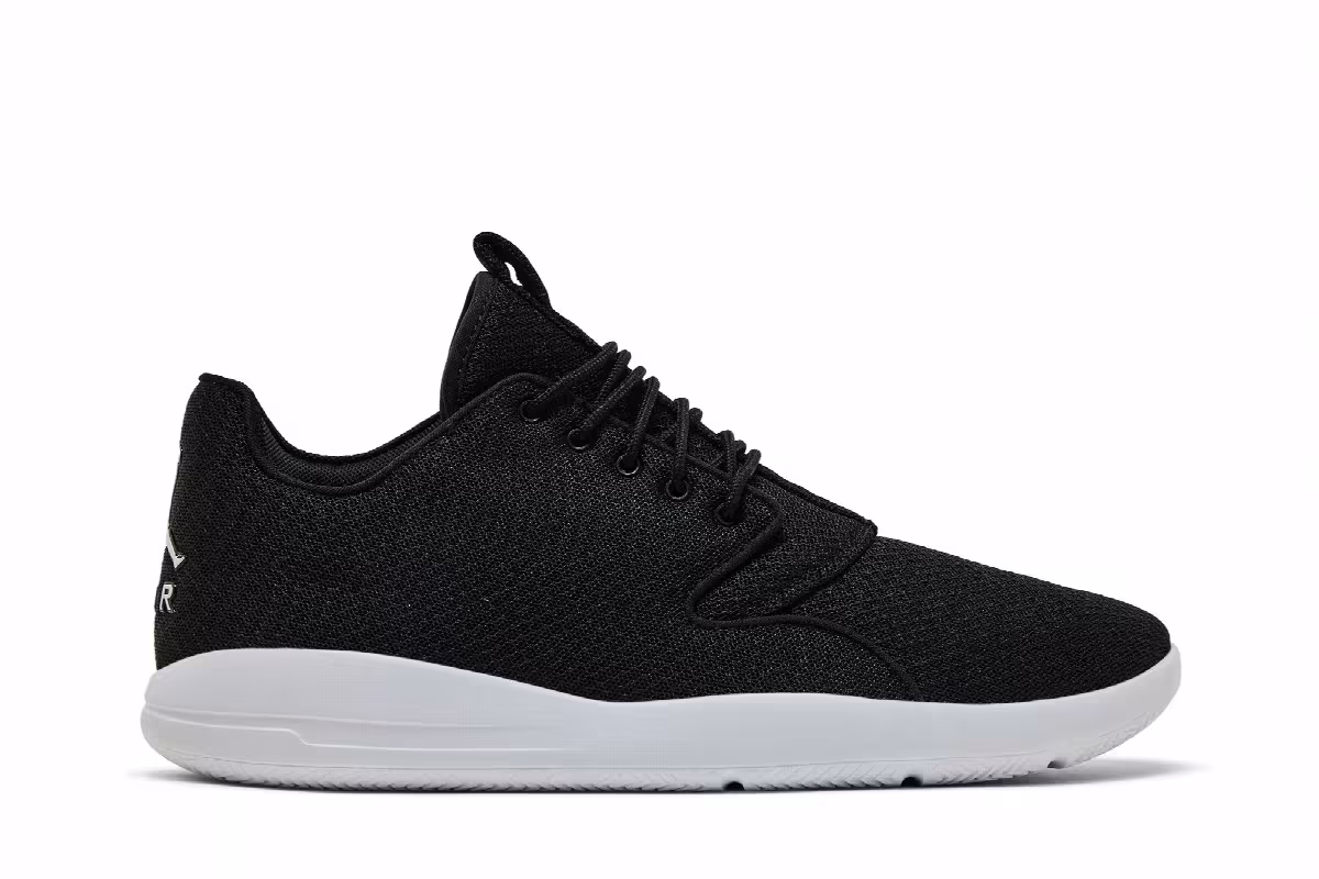 Air Jordan Eclipse Black White, view 2