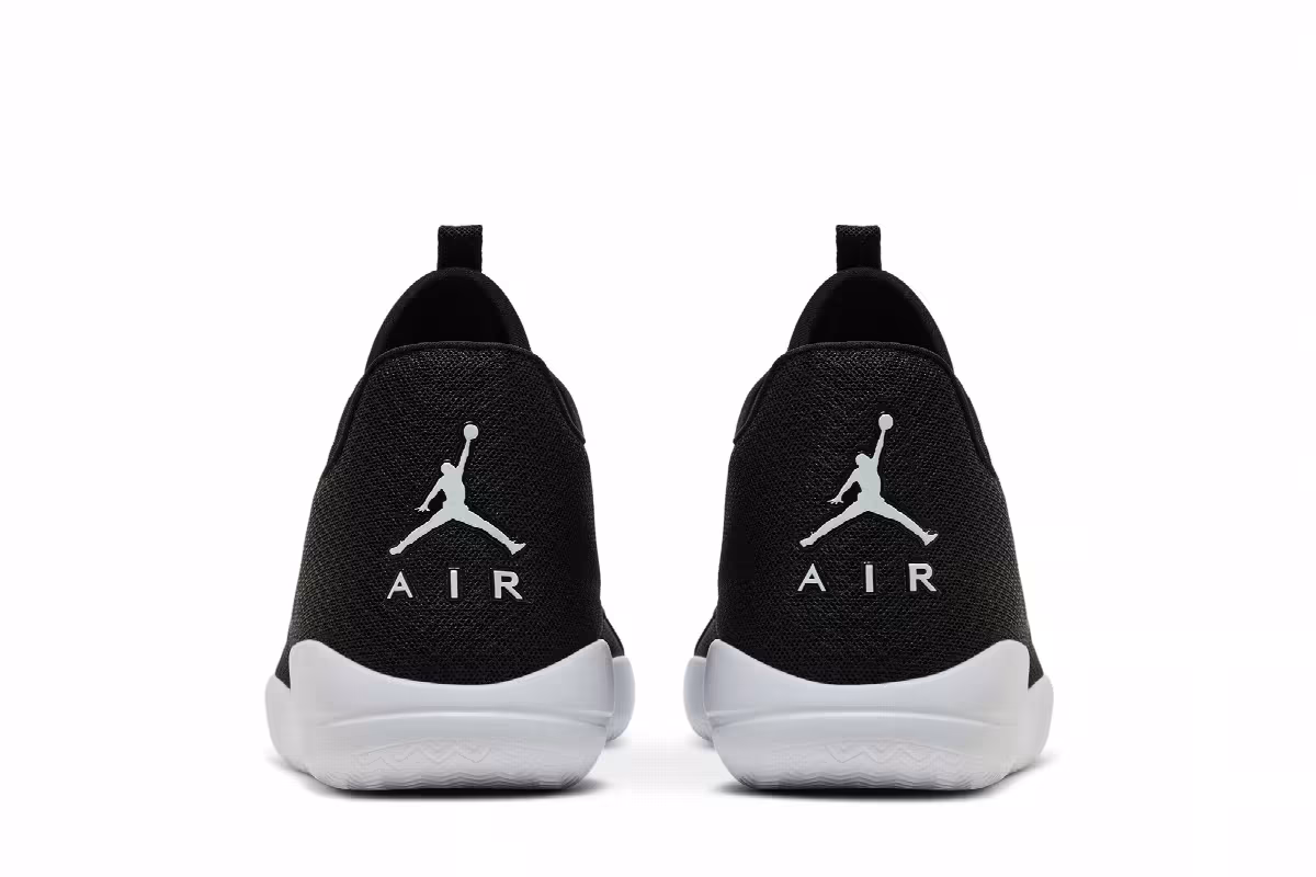 Air Jordan Eclipse Black White, view 7