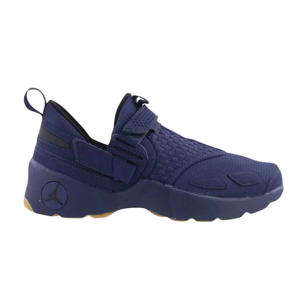 Air Jordan Trunner LX Midnight Navy