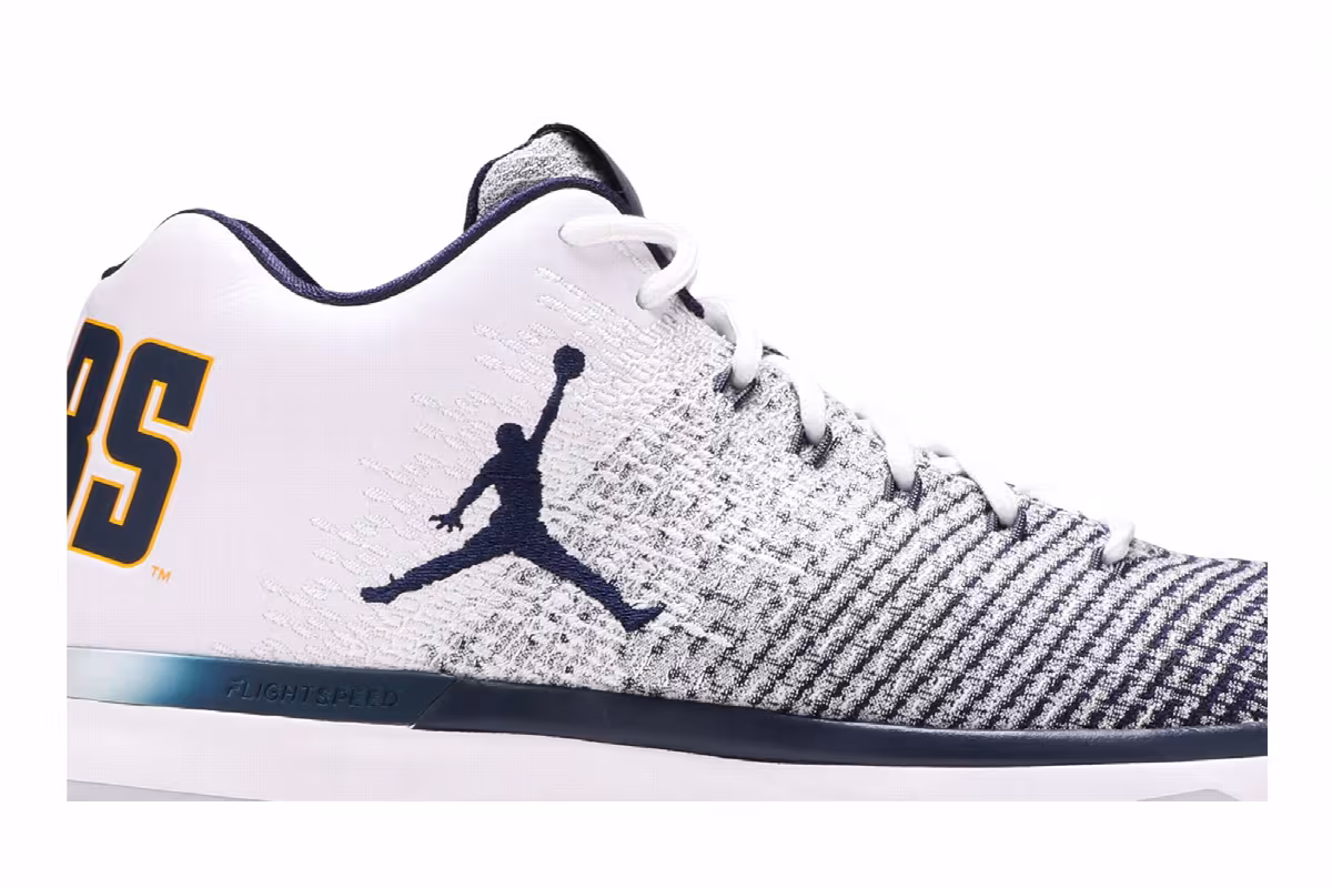 Air Jordan 31 Low Cal, view 3