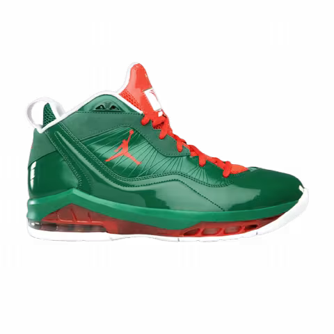 Air Jordan Melo M8 'Christmas'