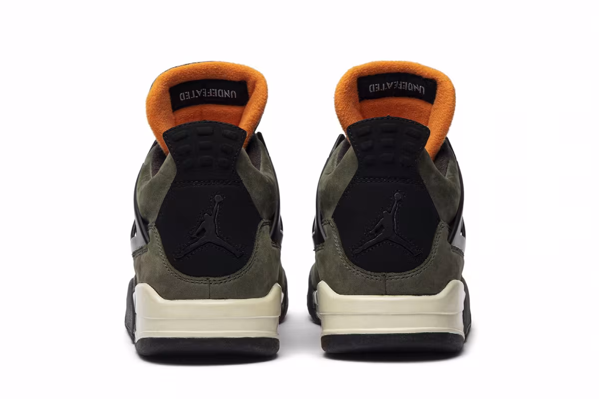 Undefeated x Air Jordan 4 Friends & Family 2005, view 7