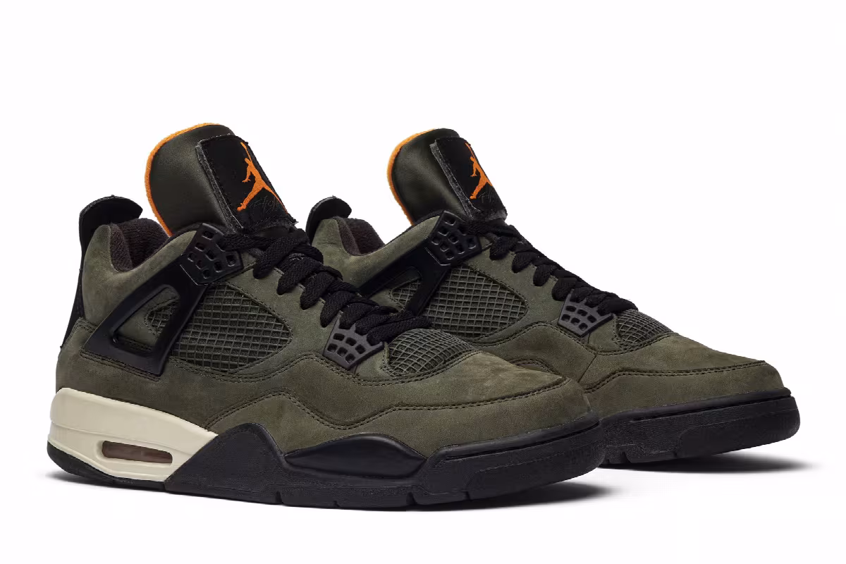 Undefeated x Air Jordan 4 Friends & Family 2005, view 9