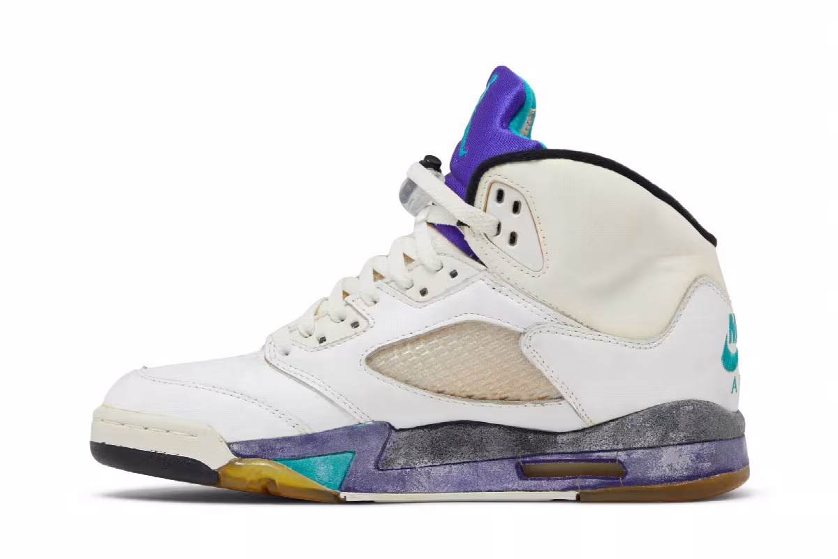 Air Jordan 5 OG Grape 1990, view 4