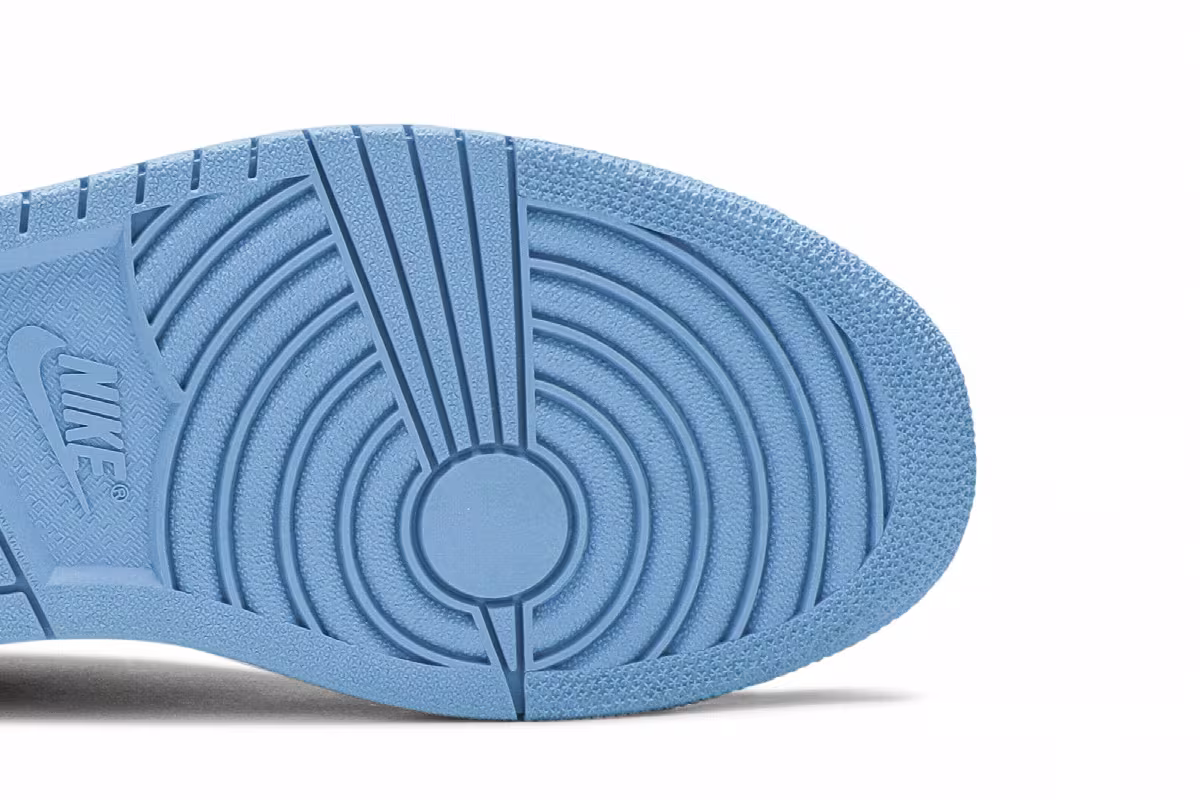 Air Jordan 1 Phat Low Polka Dot - Laser Blue, view 6