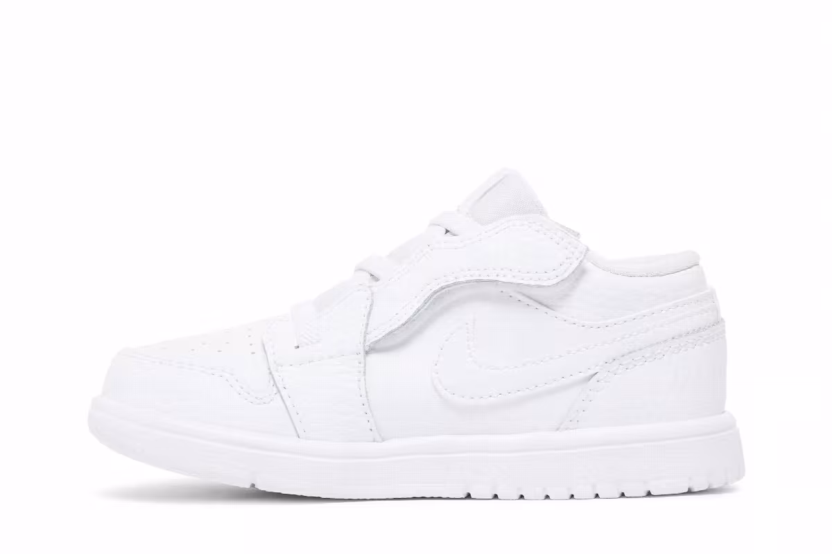 Air Jordan 1 Low ALT TD Triple White, view 4