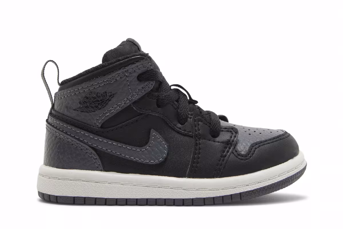 Air Jordan 1 Mid TD Black Grey, view 2