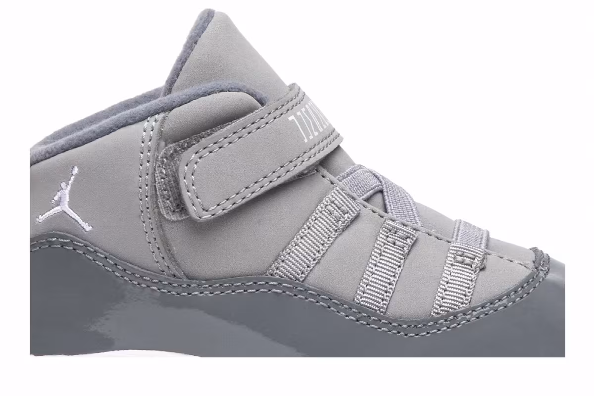 Air Jordan 11 Toddler Cool Grey, view 3