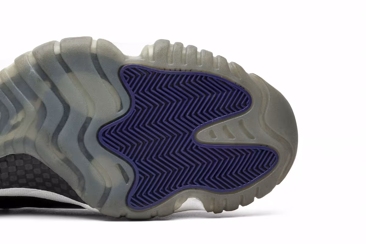 Air Jordan 11 OG Concord, view 6