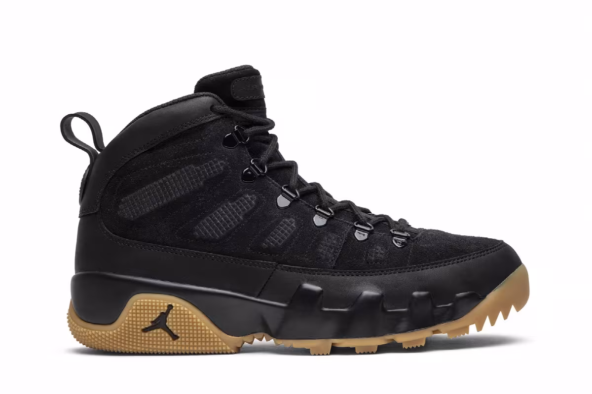 Air Jordan 9 Boot Black, view 2