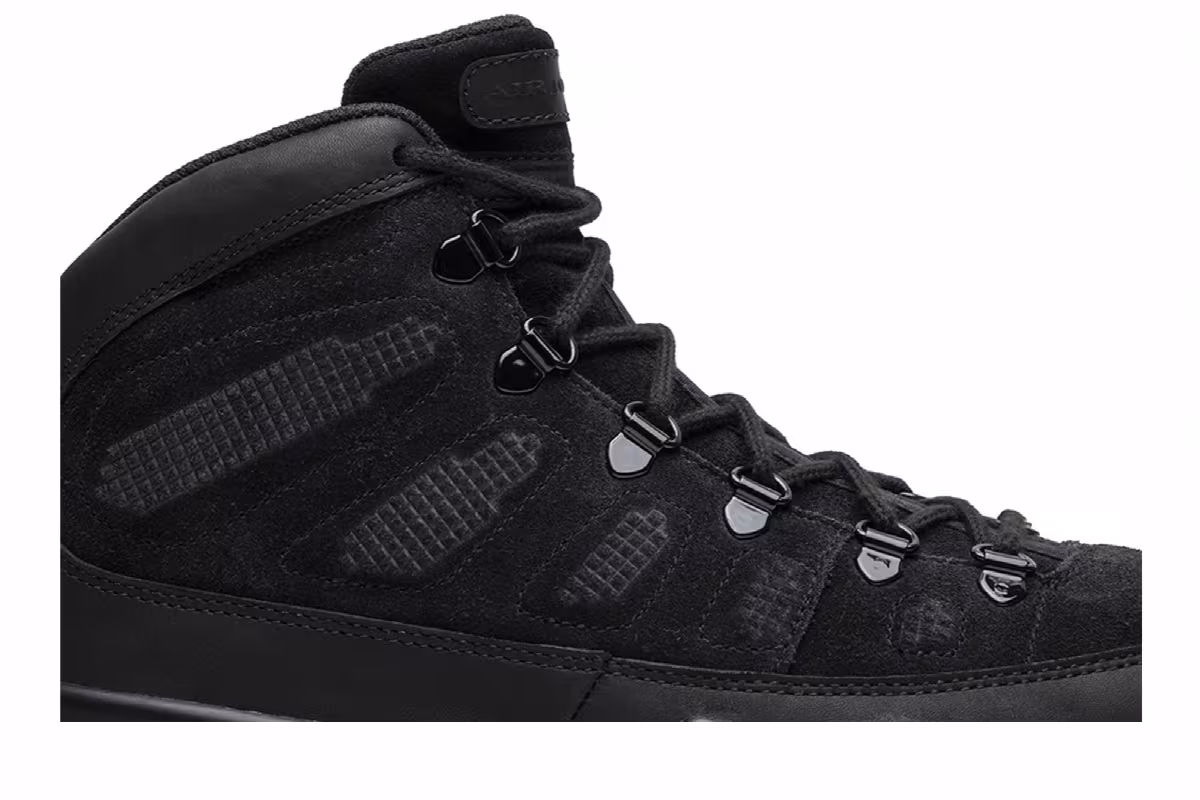 Air Jordan 9 Boot Black, view 3
