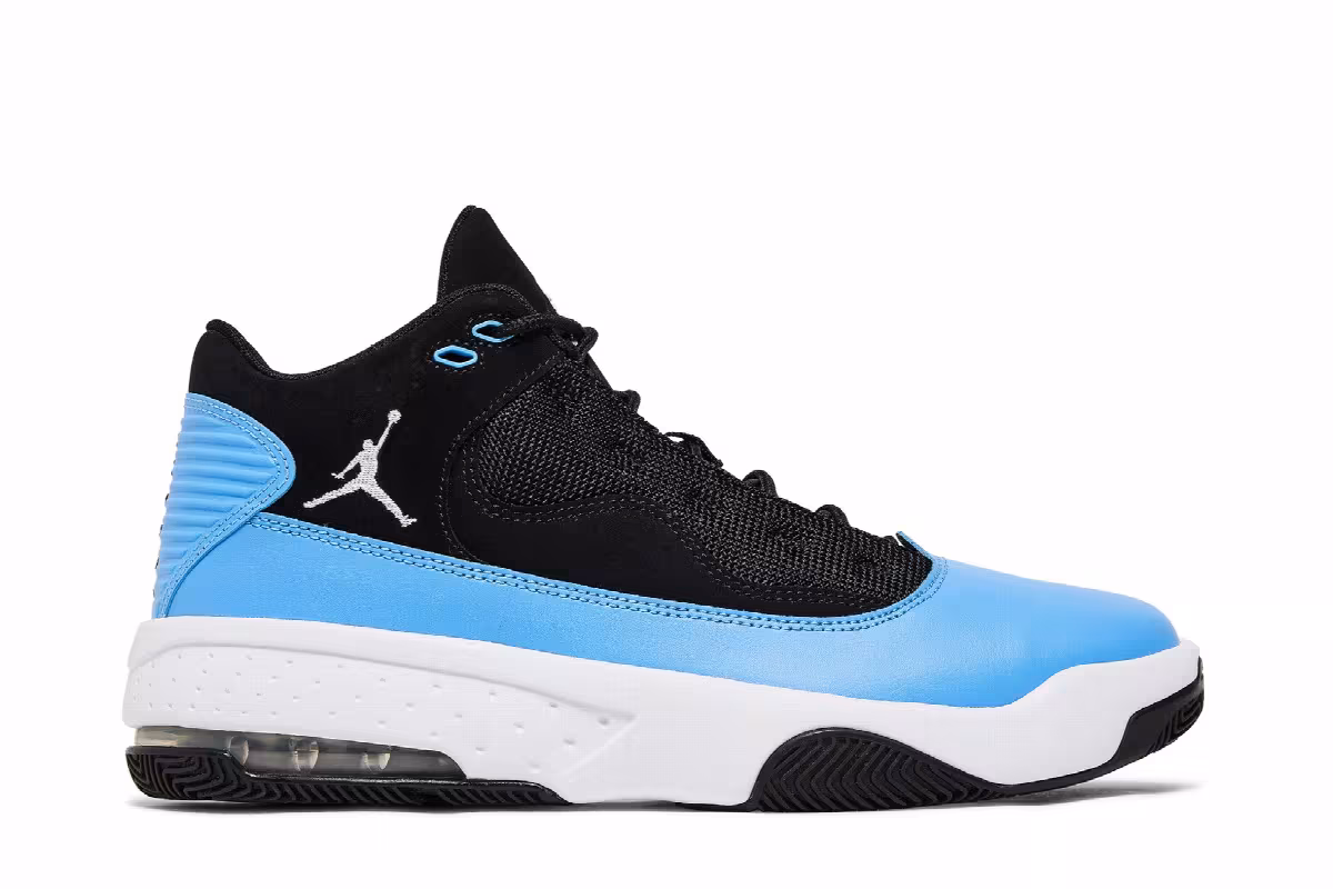 Air Jordan Max Aura 2 Black University Blue, view 2