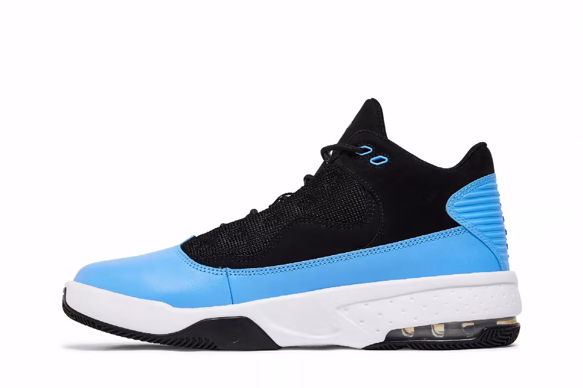 Air Jordan Max Aura 2 Black University Blue, view 4