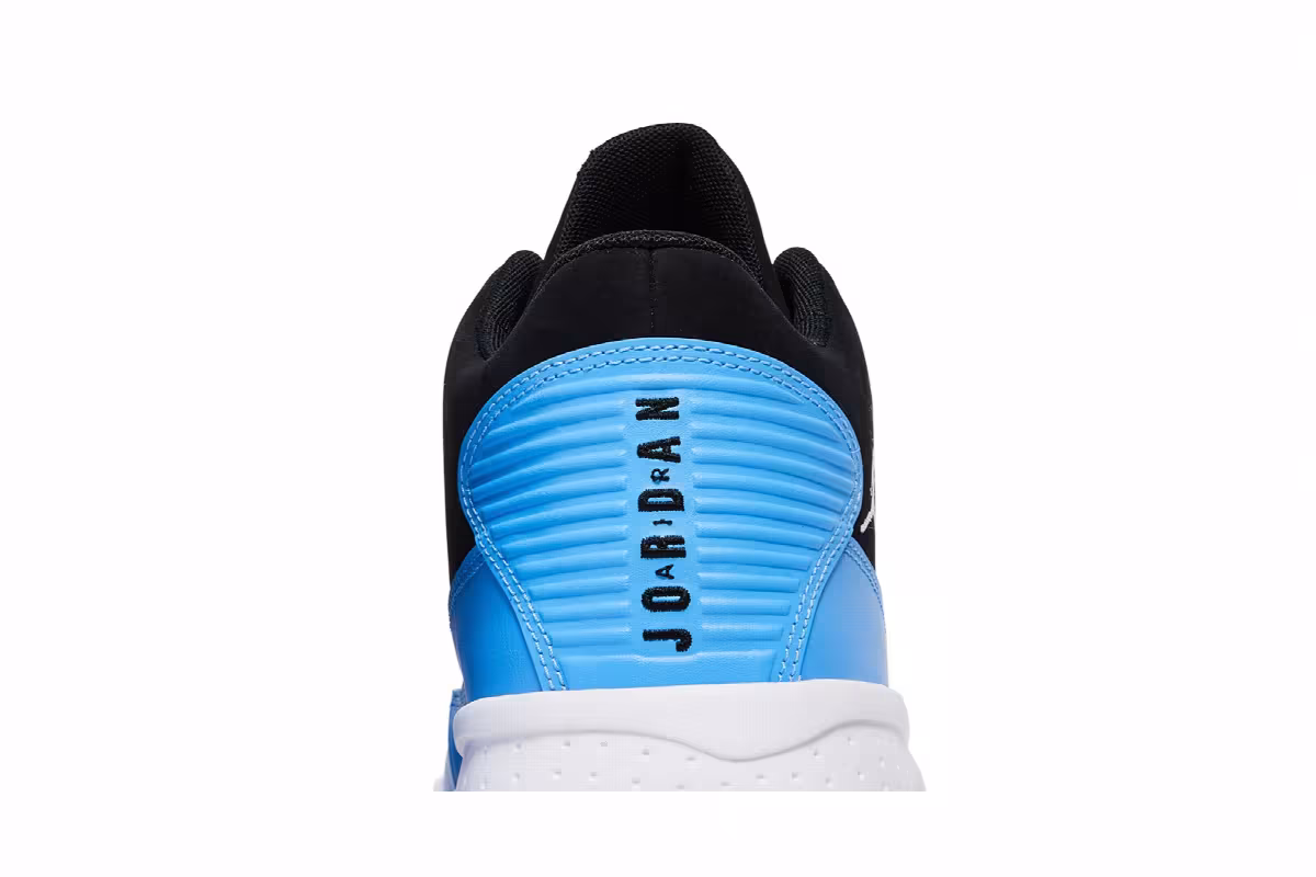 Air Jordan Max Aura 2 Black University Blue, view 8