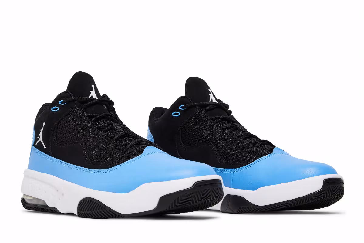Air Jordan Max Aura 2 Black University Blue, view 9