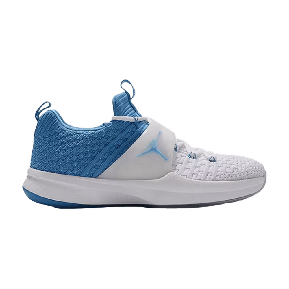 Air Jordan Trainer 2 Flyknit UNC