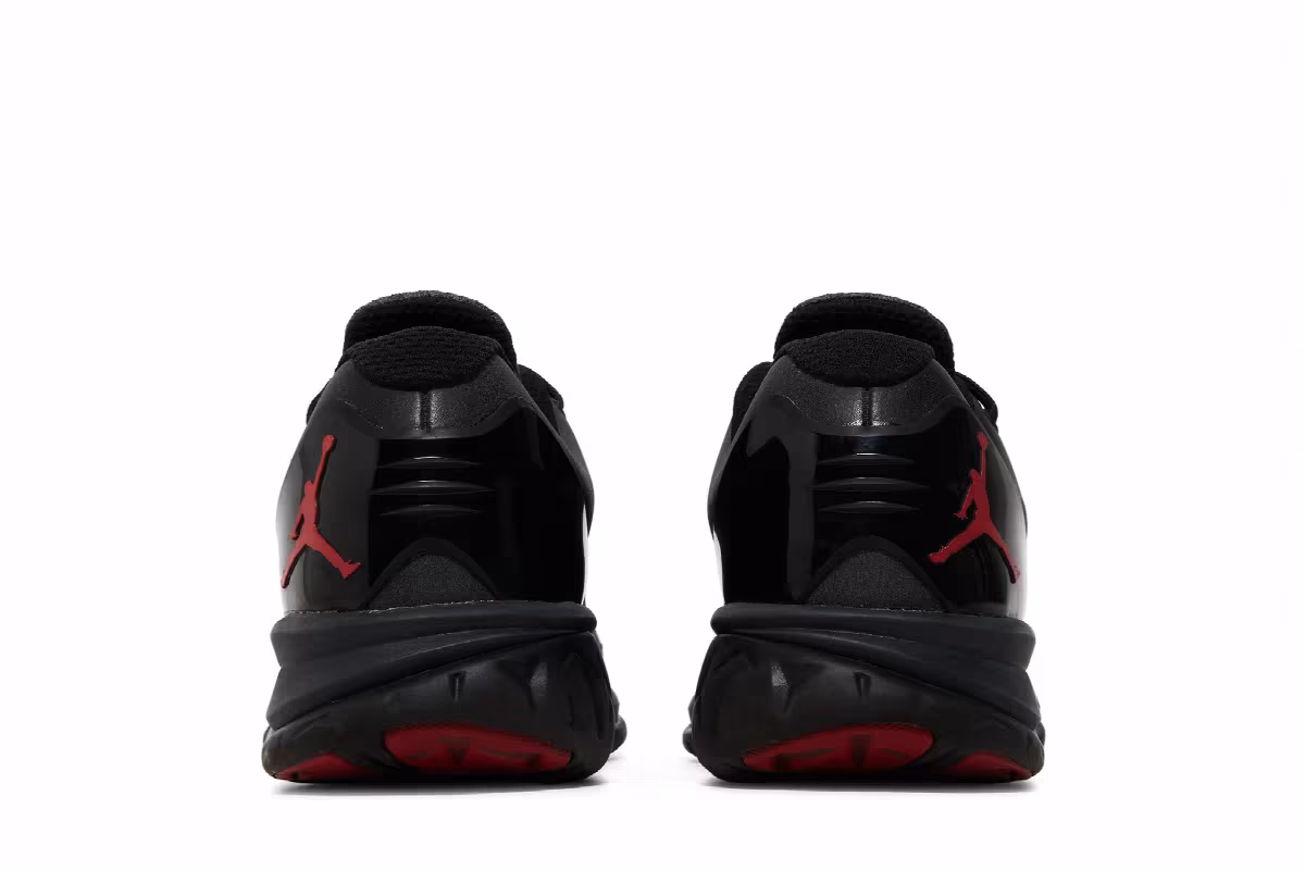 Air Jordan Trainer ST Winter Bred, view 7