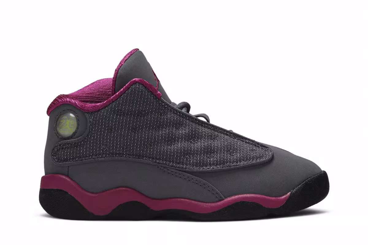 Air Jordan 13 TD Fusion Pink, view 2