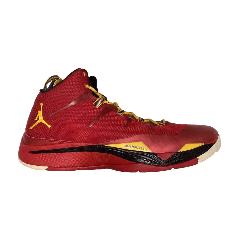 Air Jordan Super.Fly 2 Gym Red University Gold