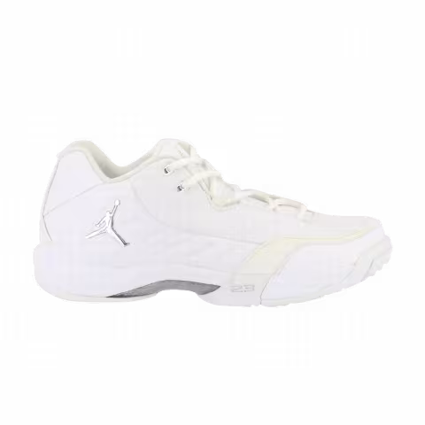 Air Jordan Show'M Low 'White Metallic Silver'