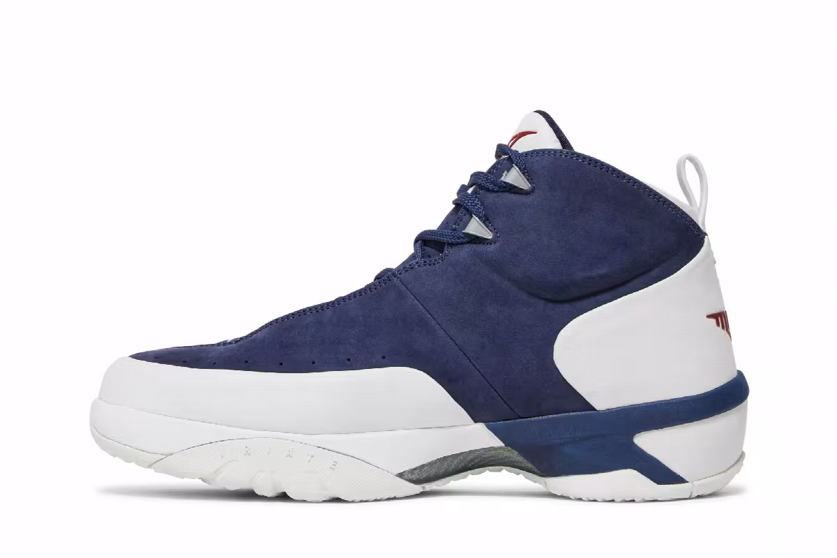 Air Jordan Melo M3 Midnight Navy White, view 4