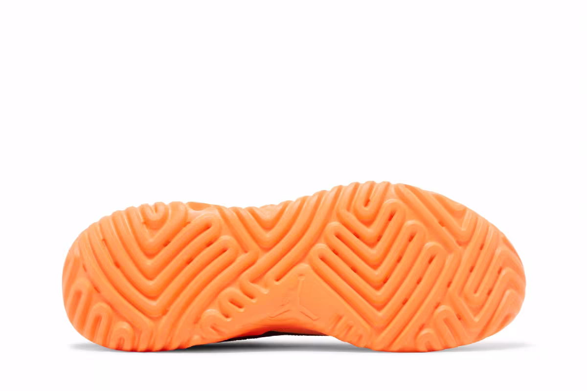 Air Jordan Proto-Lyte Black Total Orange, view 5