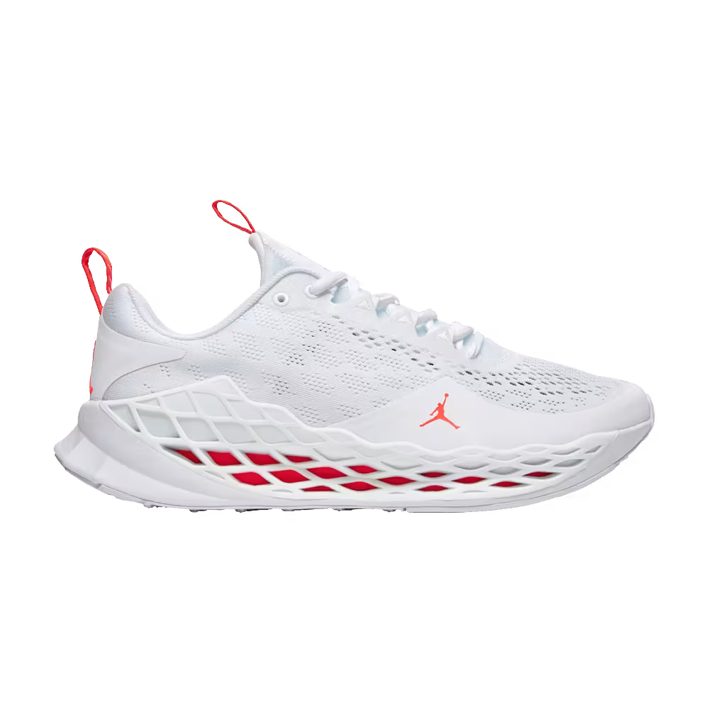 Air Jordan Zoom Trunner Advance White Flash Crimson