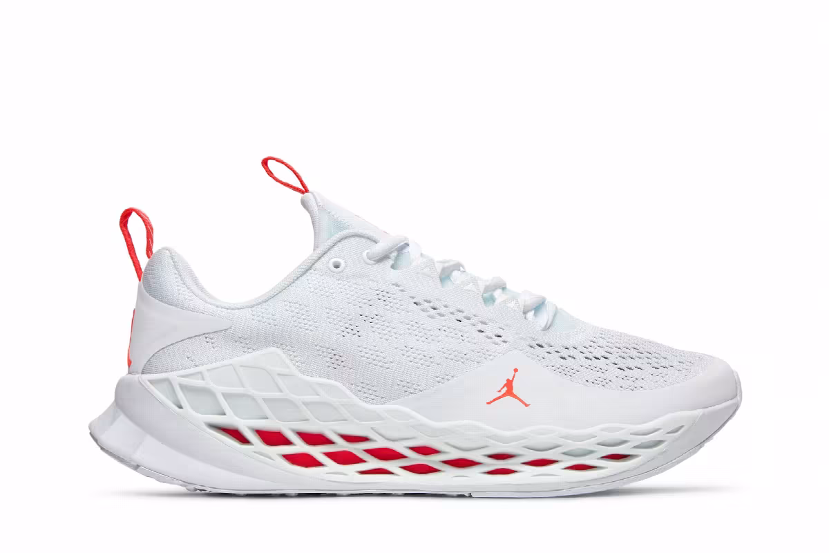 Air Jordan Zoom Trunner Advance White Flash Crimson, view 2
