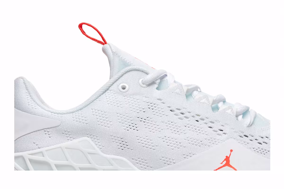 Air Jordan Zoom Trunner Advance White Flash Crimson, view 3
