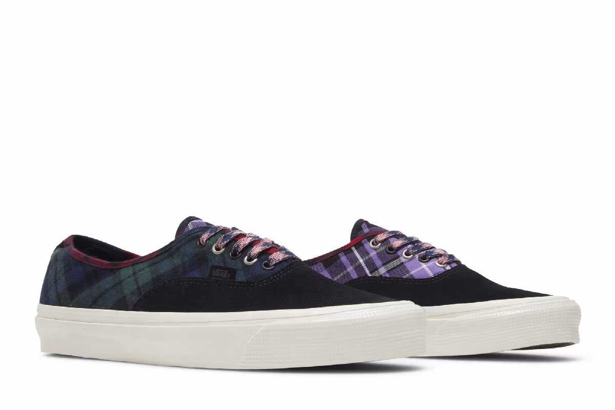 Vans Authentic 44 DX Anaheim Factory - Black Plaid Mix, view 9