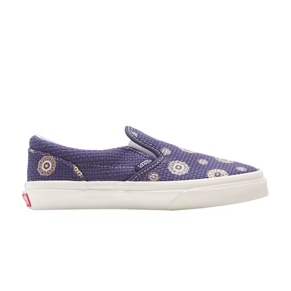 Kith x Vans OG Classic Slip-On LX Kids Medallion