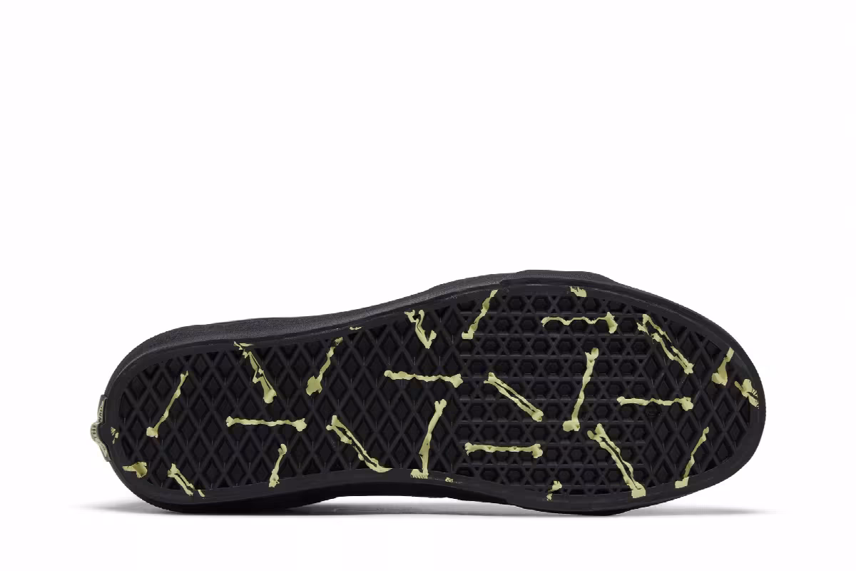 Vans Sk8-Hi Midnight Shift Black Skull, view 5