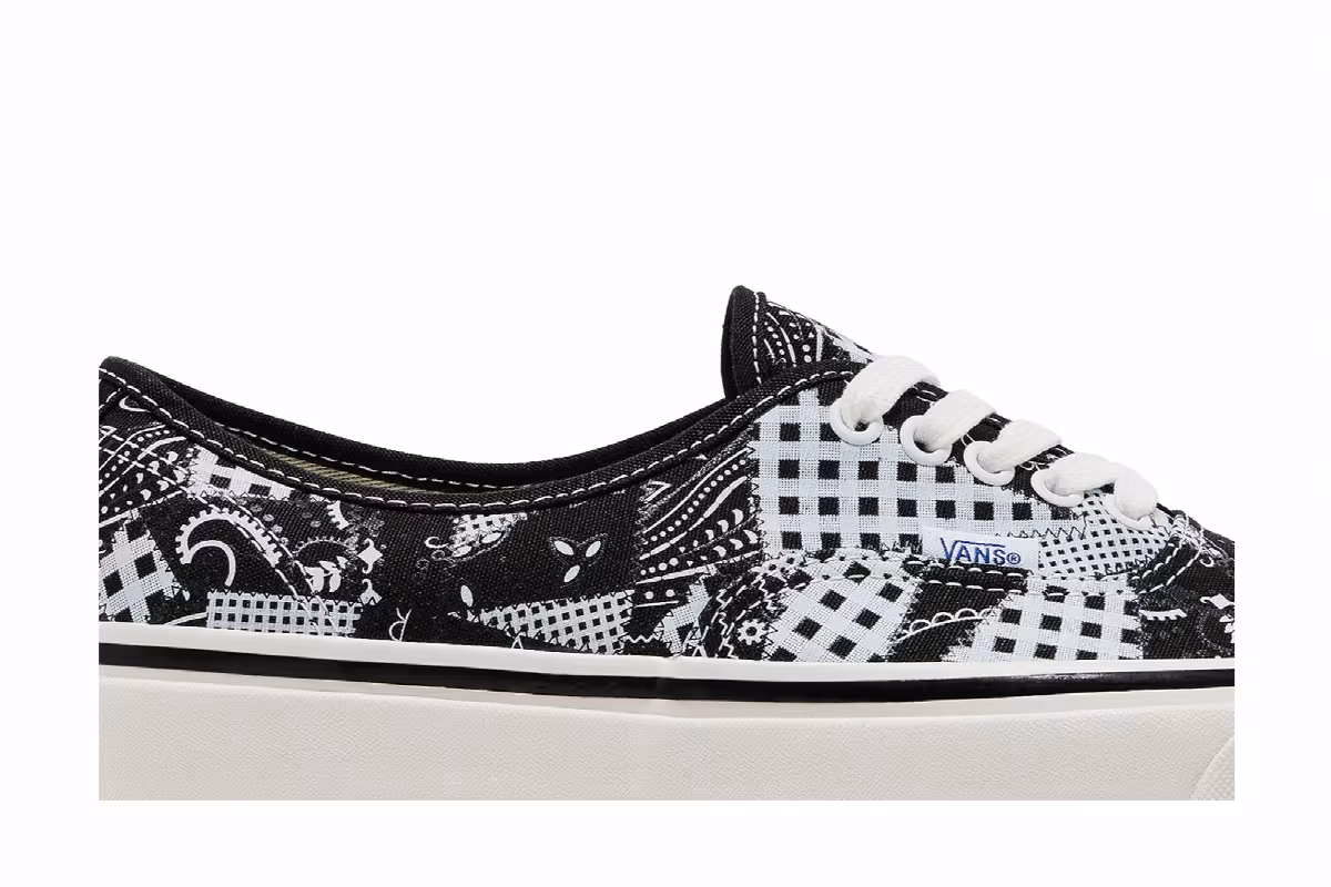 WP x Vans Authentic 44 DX Paisley Patchwork - Black, view 3