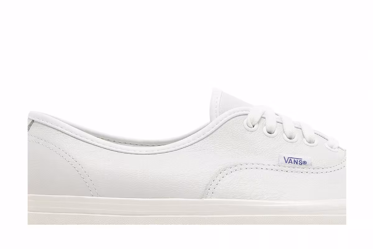 Vans Authentic 44 DX Anaheim Factory - True White Leather, view 3